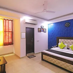 Hotel Ashoka Palace Near Igi Airport, New Delhi
