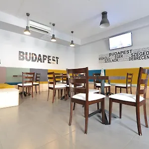 visit-hostel-budapest.inbudapesthotels.com/