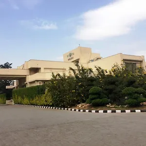 Hotel Vista, New Delhi